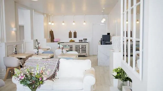 Casa Julia Hotel Delft 3*,